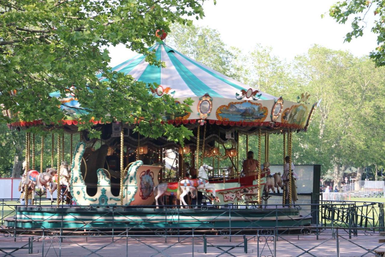 Pause Cafe Avec Sauna Annecy Bagian luar foto